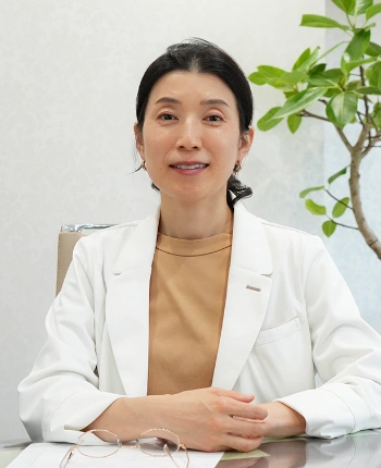院長 坂上田 あずみ